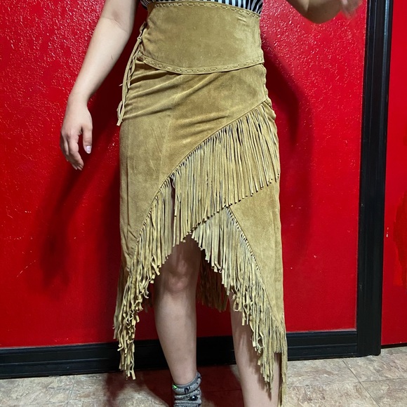 T4 West Tan Fringe Genuine Leather Skirt - Picture 3 of 11